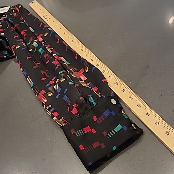 NWT Investments Black with Colorful Print  Bow Blouse Long Sleeve Button Down - Picture 7 of 12